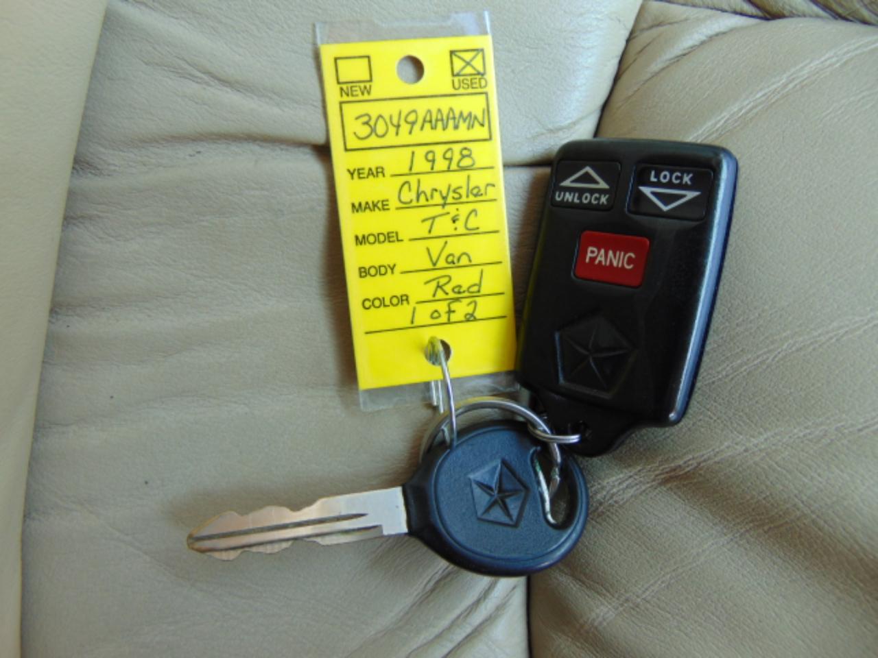Chrysler Town & Country LXI 1998