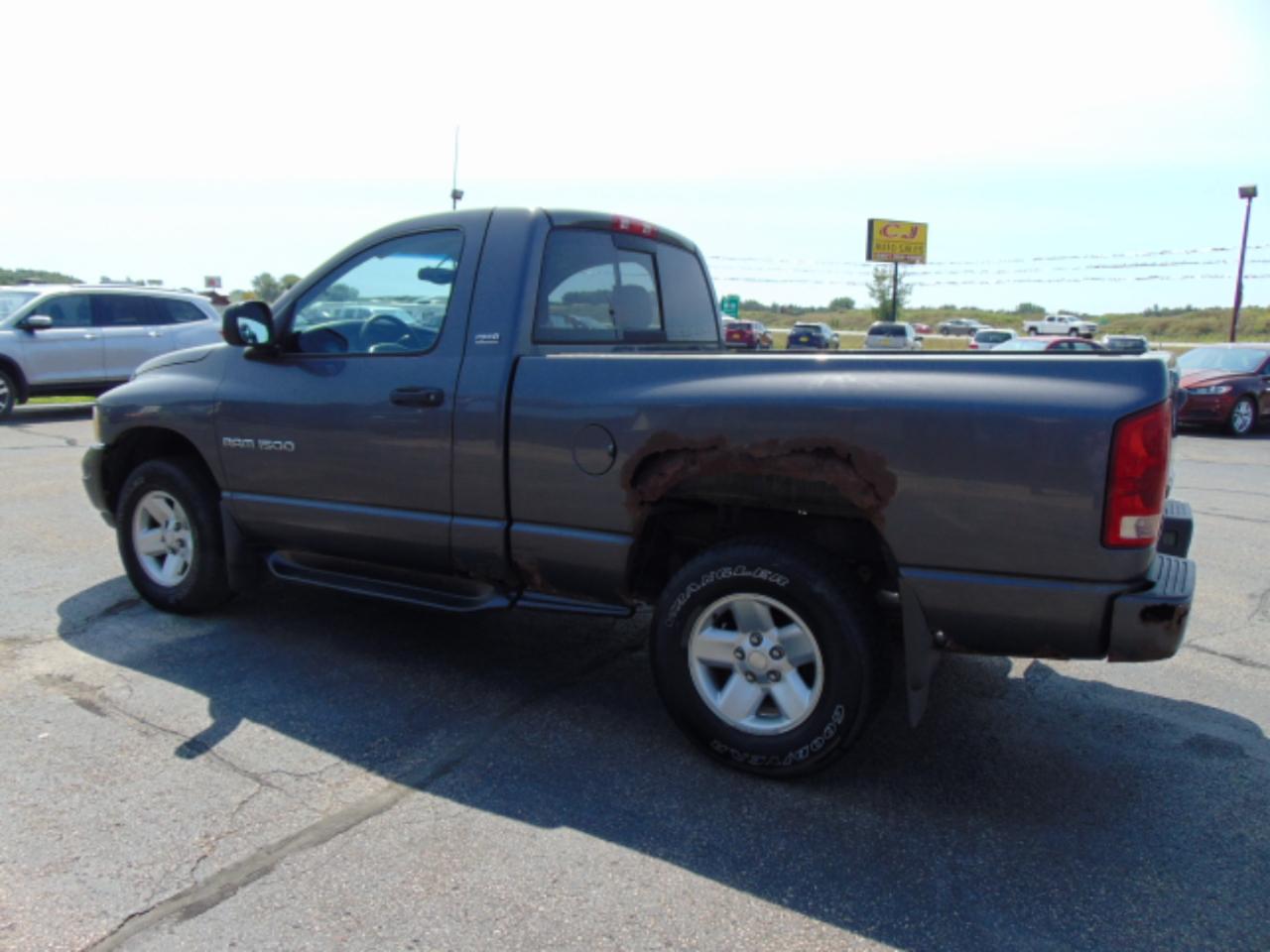 Dodge Ram 1500 Sport Reg Cab 4WD 2002