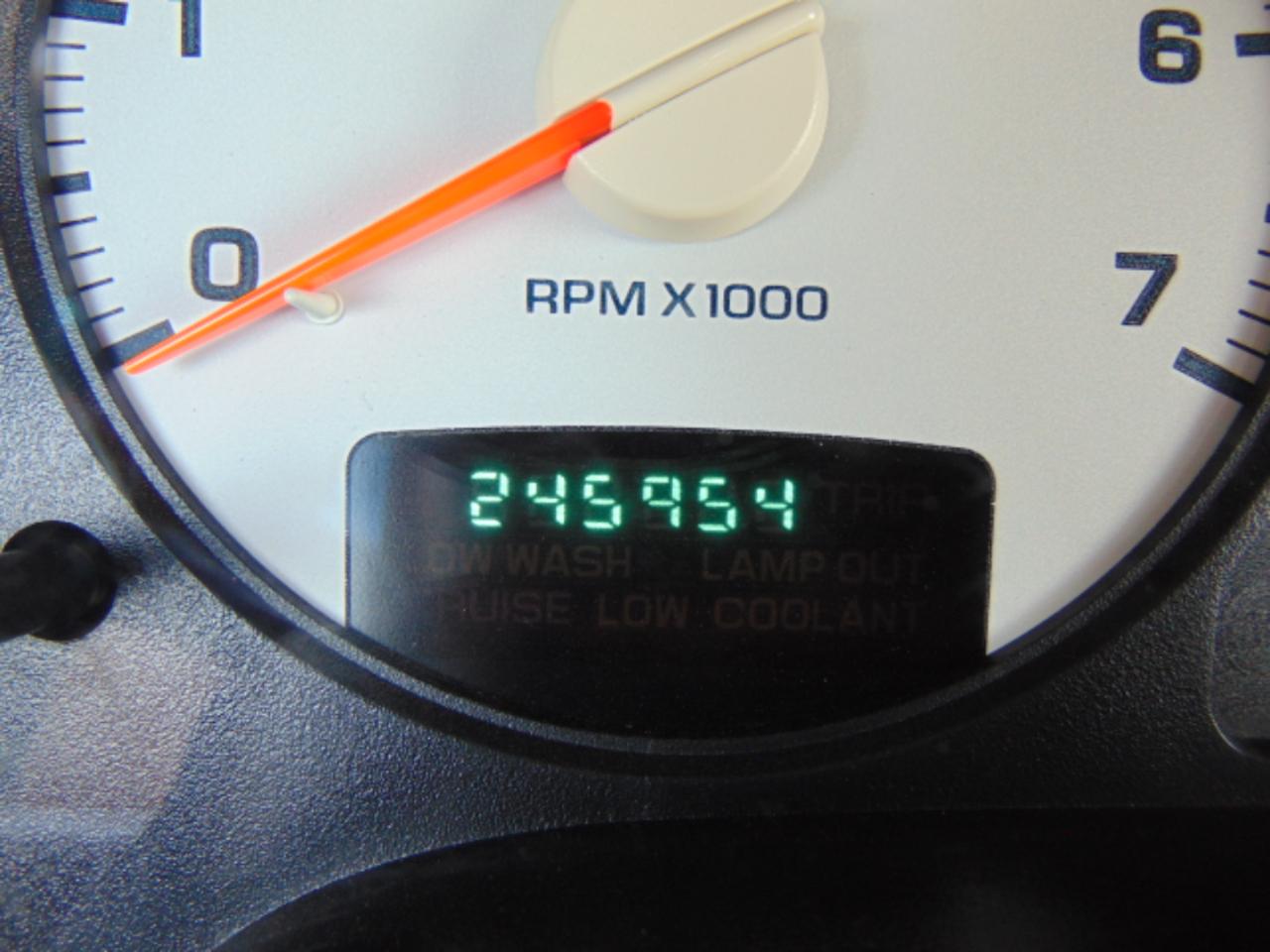 Dodge Ram 1500 Sport Reg Cab 4WD 2002
