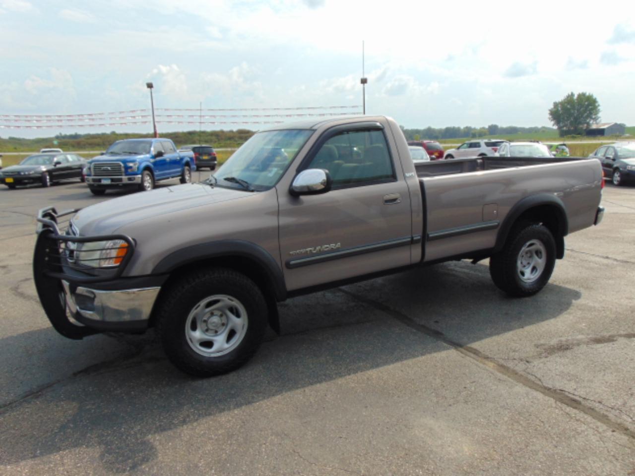 Toyota Tundra SR5 V8 4WD 2002