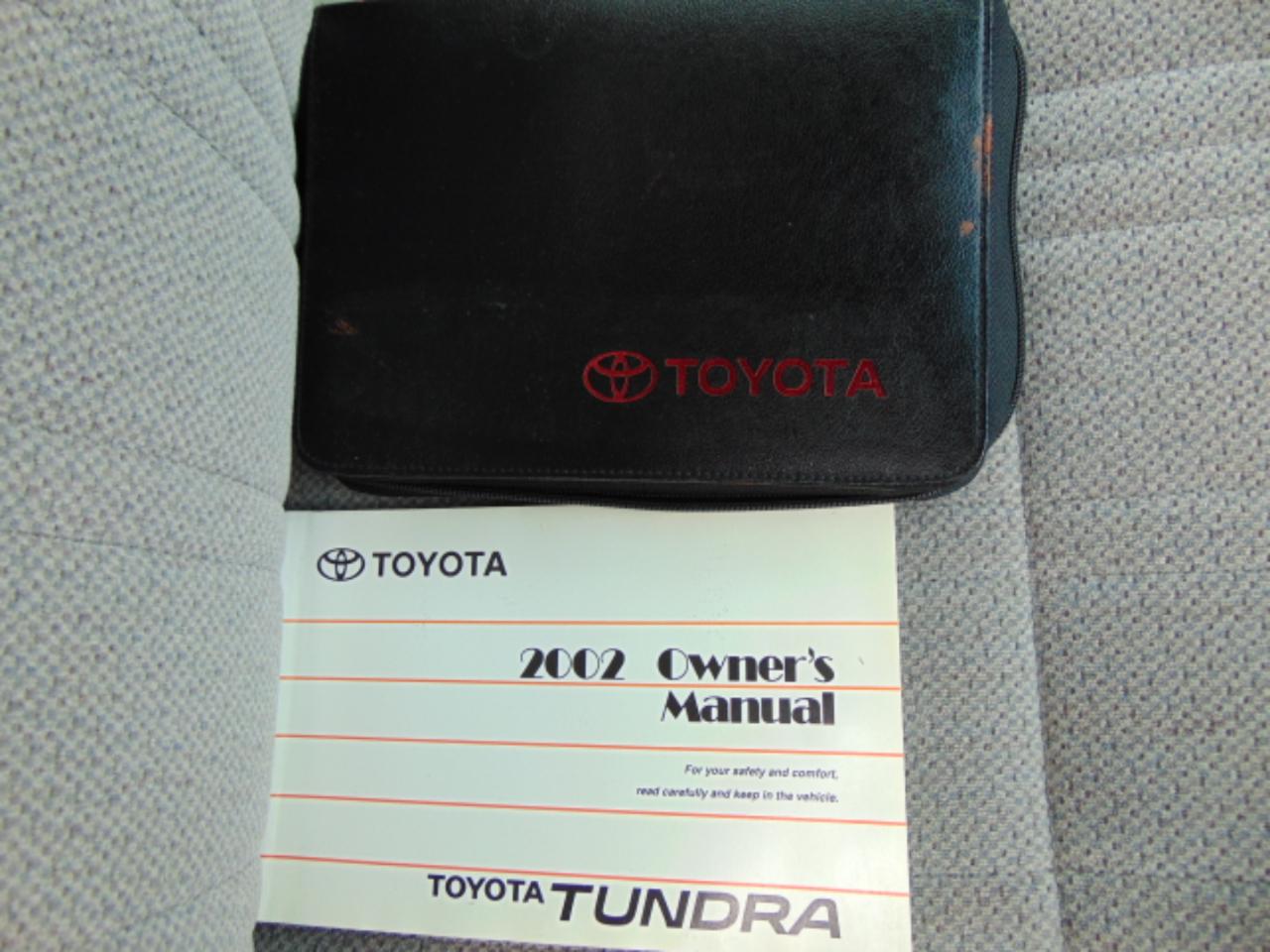 Toyota Tundra SR5 V8 4WD 2002