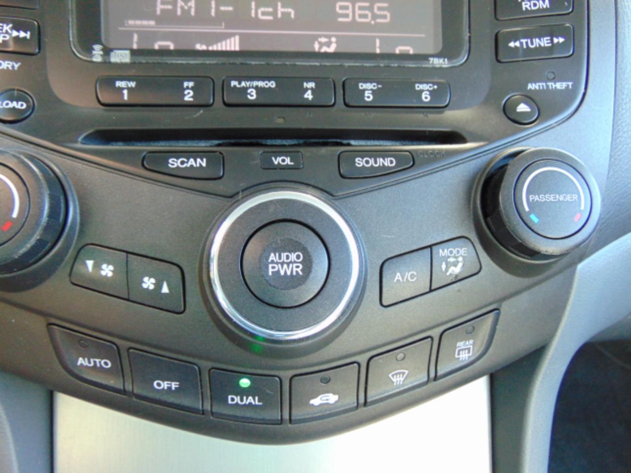 Honda Accord EX V-6 Sedan AT with XM Radio 2004