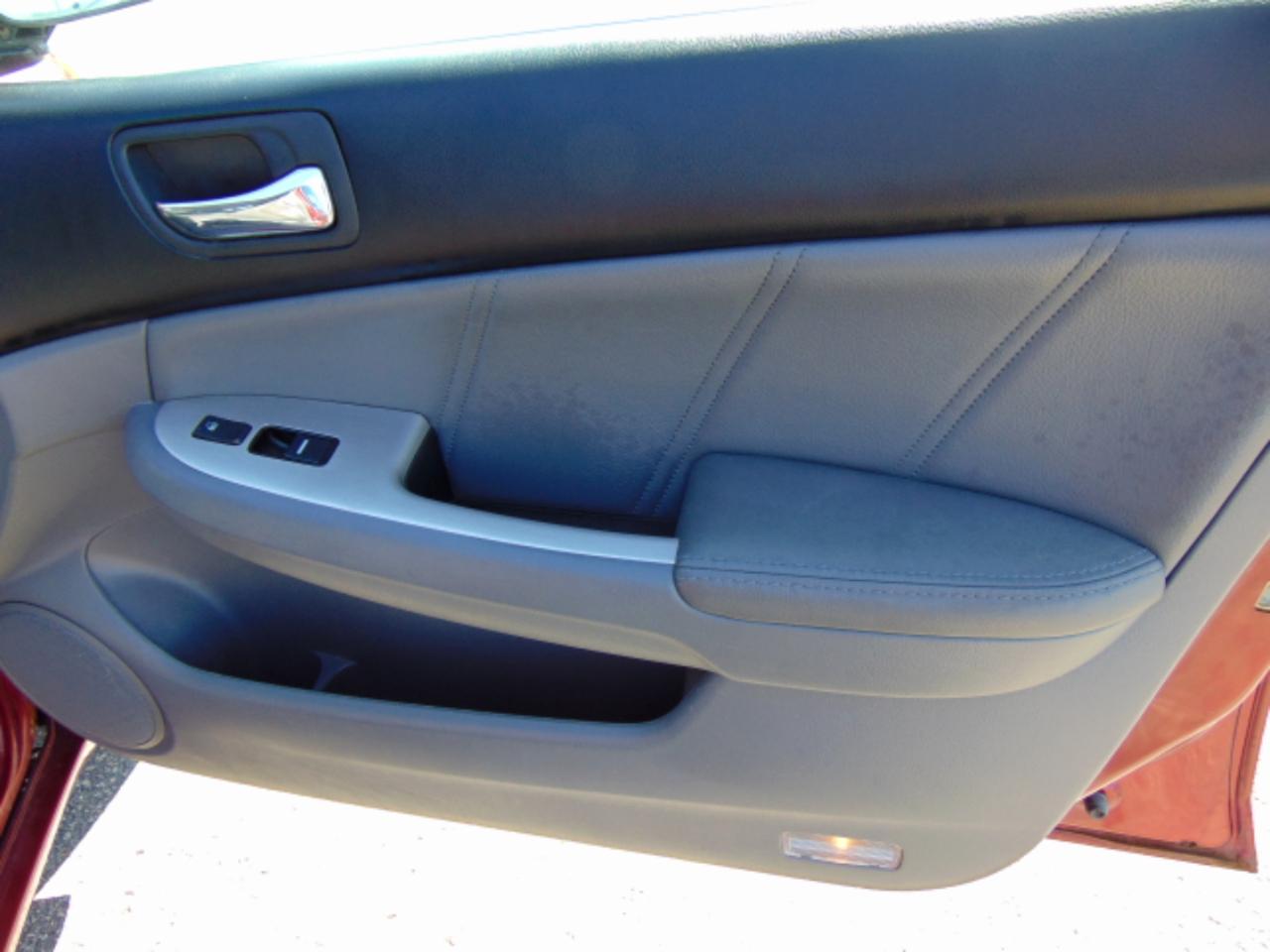 Honda Accord EX V-6 Sedan AT with XM Radio 2004