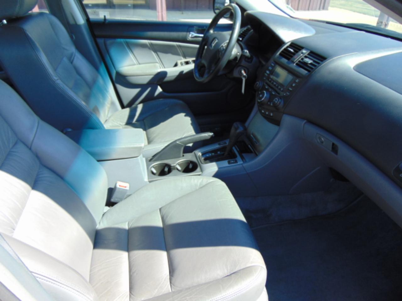 Honda Accord EX V-6 Sedan AT with XM Radio 2004