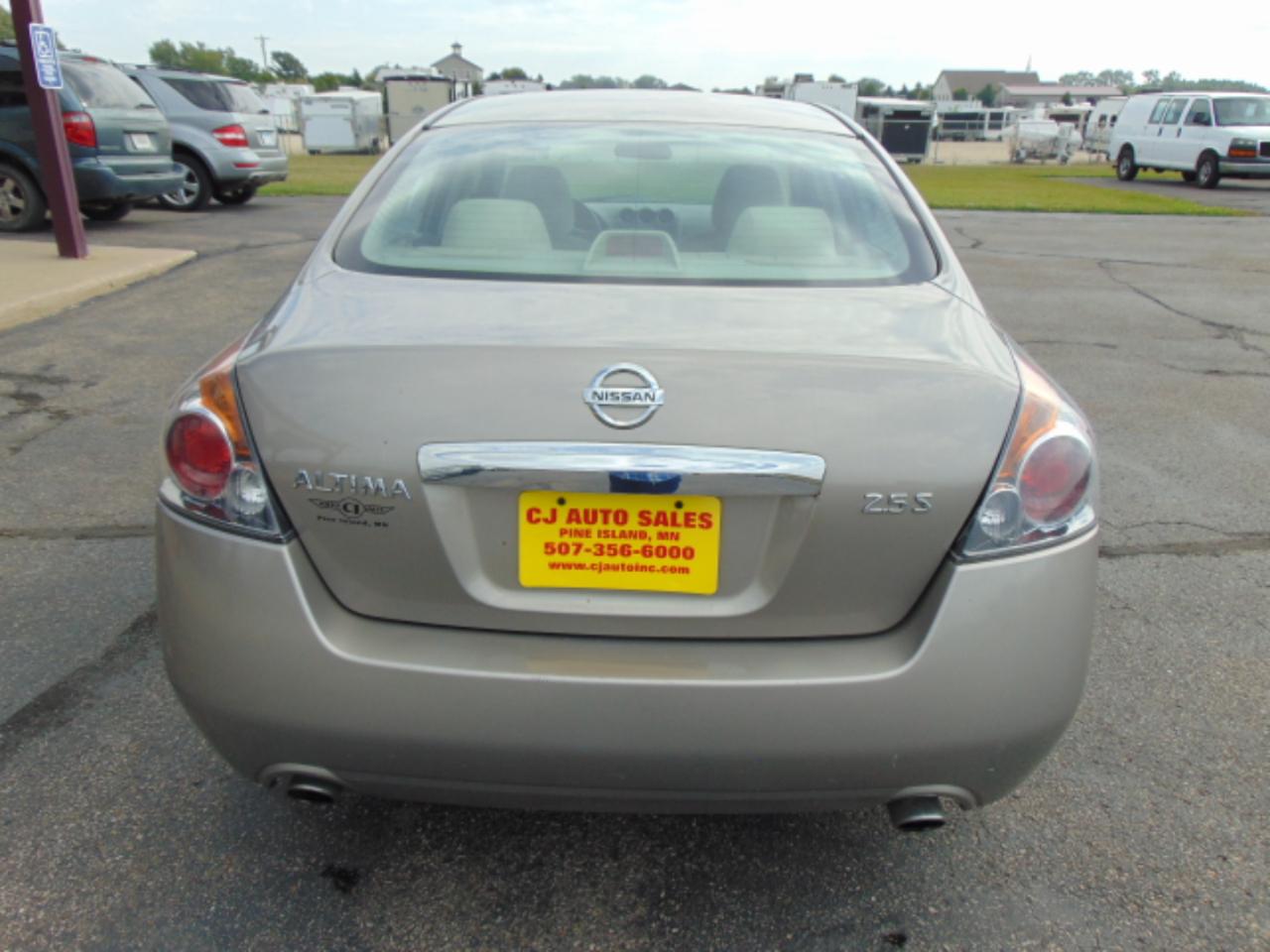 Nissan Altima 2.5 S 2011