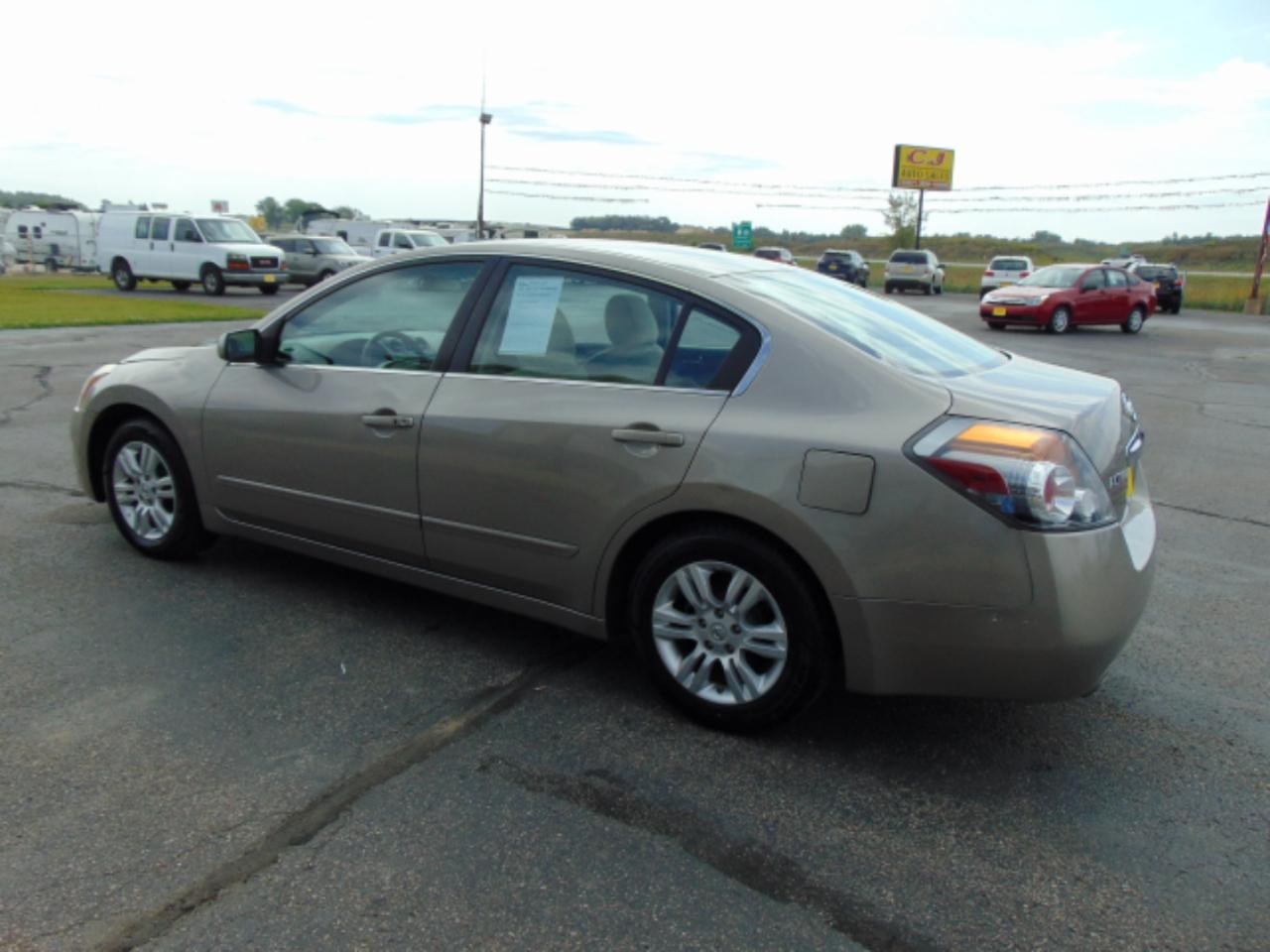 Nissan Altima 2.5 S 2011