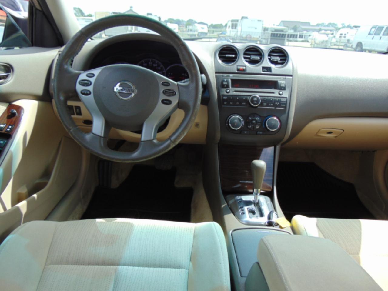 Nissan Altima 2.5 S 2011