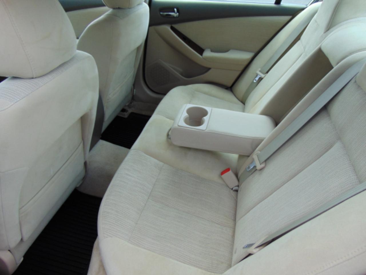 Nissan Altima 2.5 S 2011