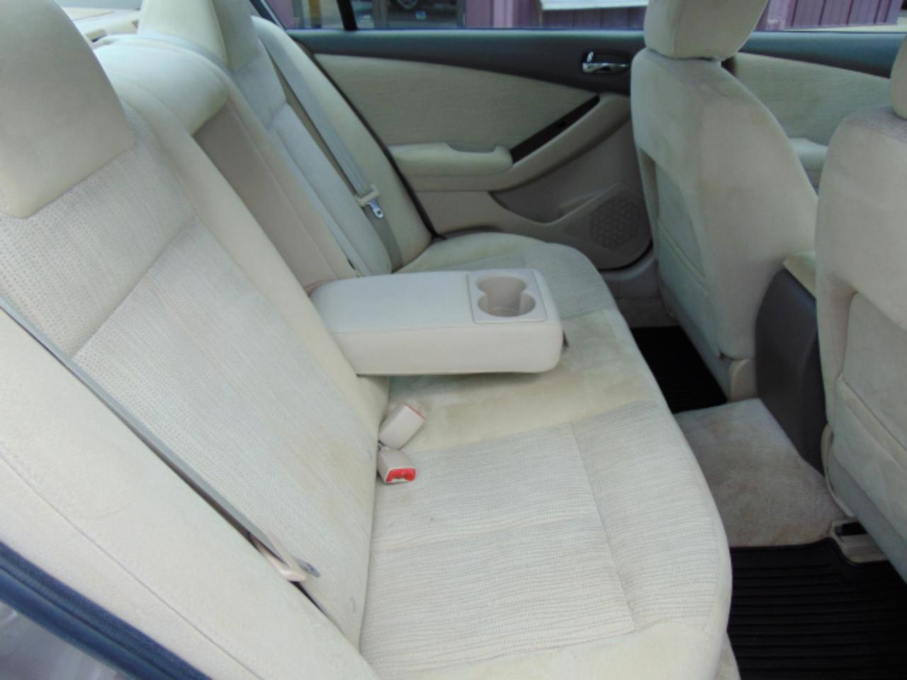 Nissan Altima 2.5 S 2011