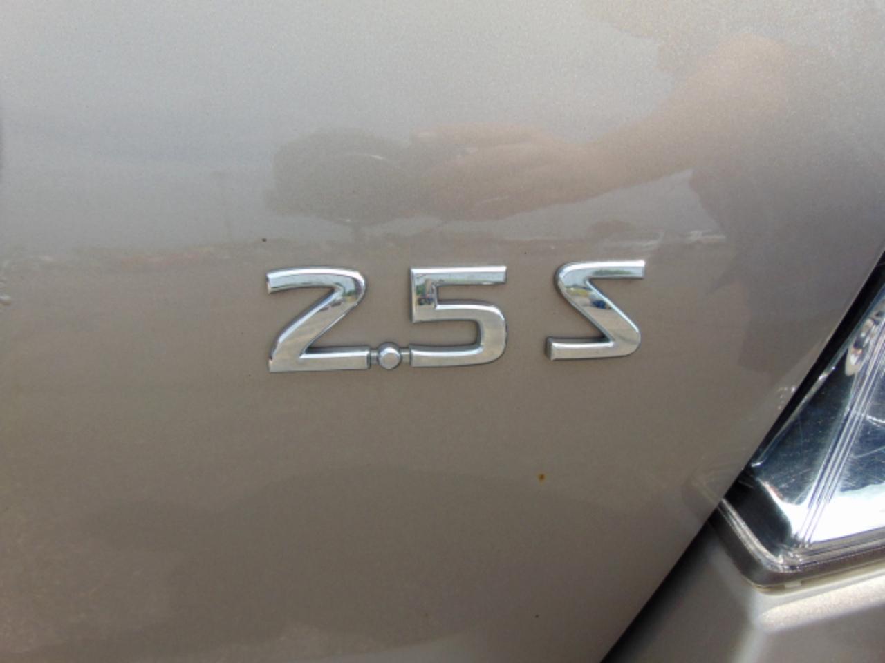 Nissan Altima 2.5 S 2011