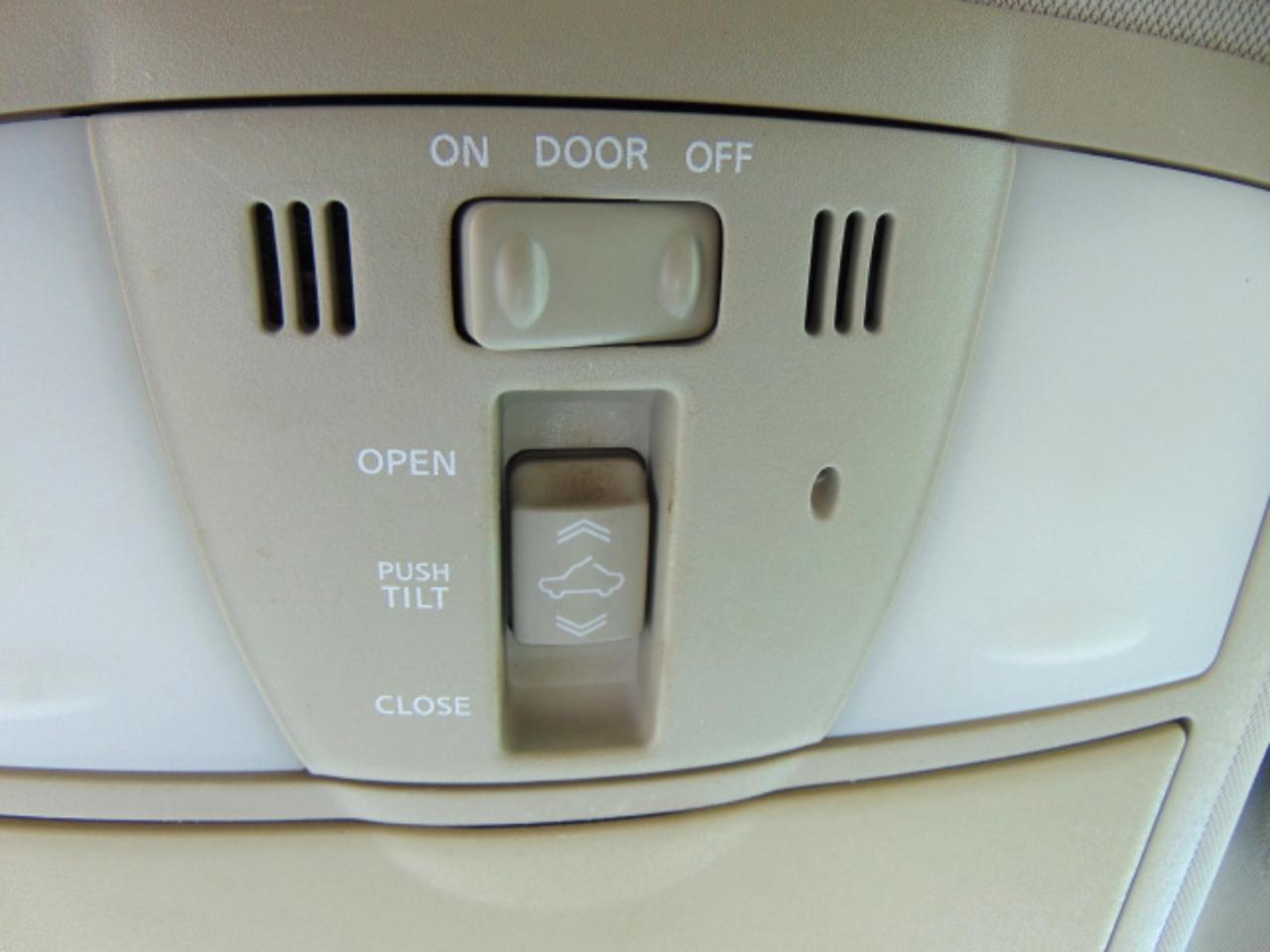 Nissan Murano SL AWD 2010