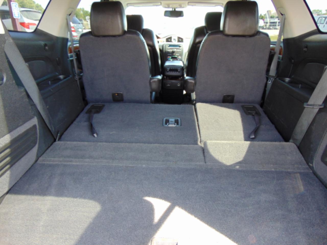 Buick Enclave CXL-2 AWD 2011