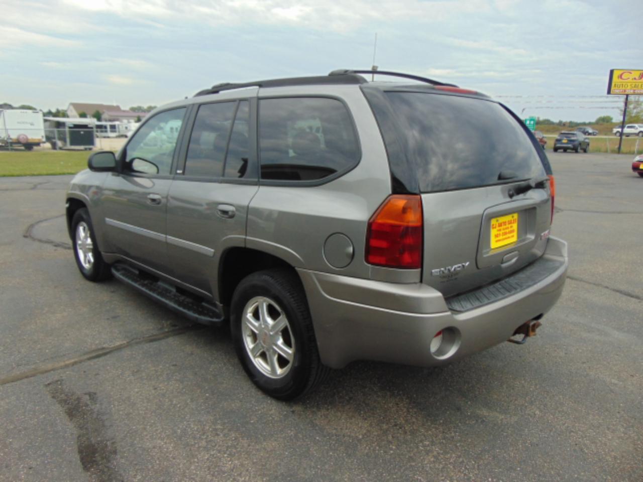 GMC Envoy SLE-1 4WD 2007