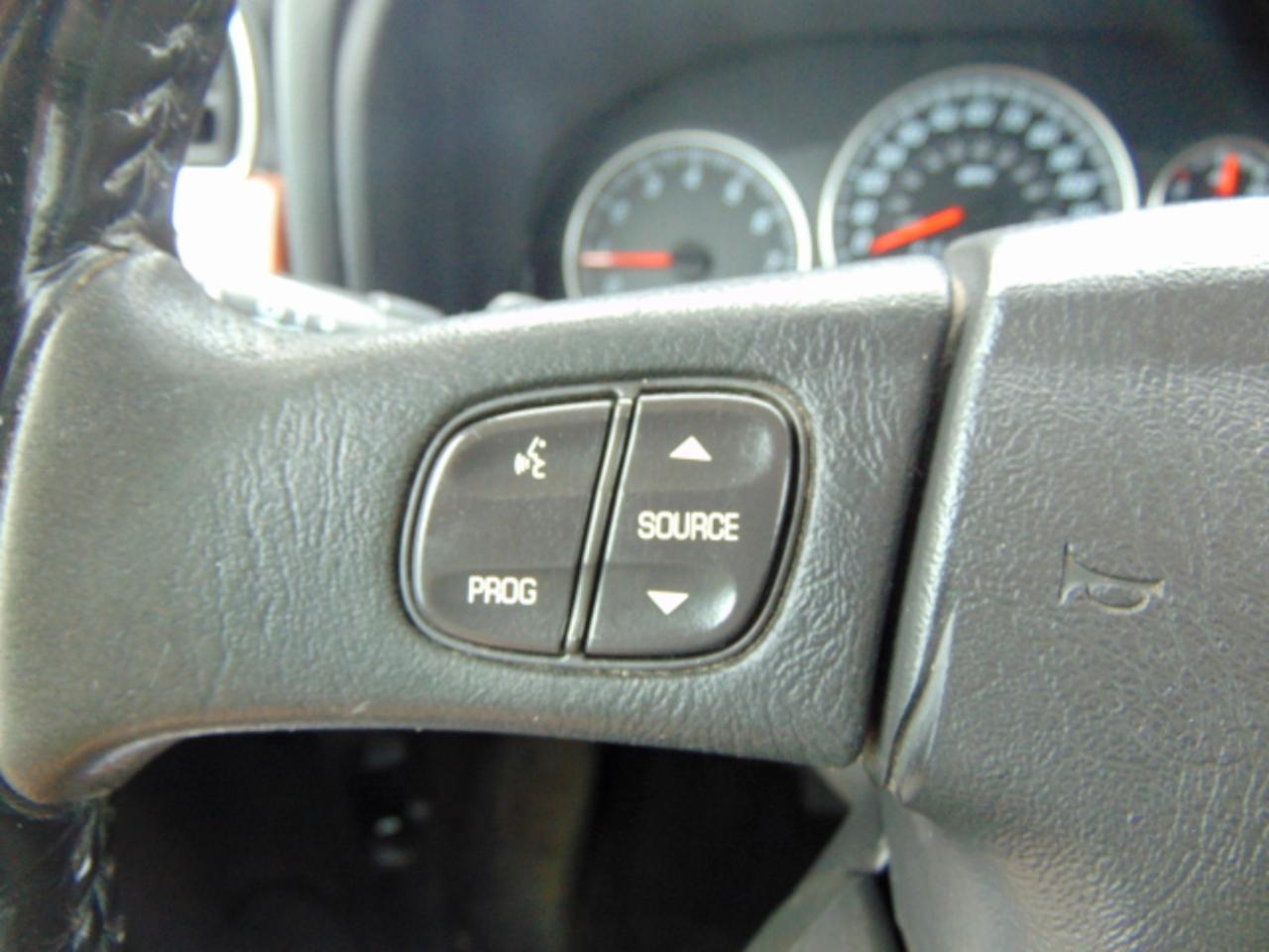 GMC Envoy SLE-1 4WD 2007