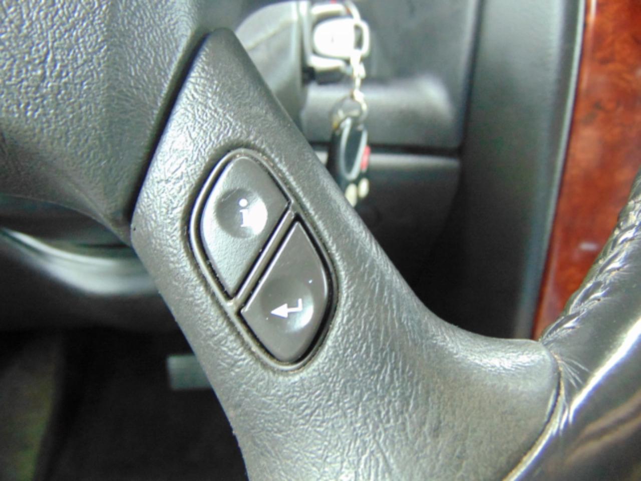 GMC Envoy SLE-1 4WD 2007