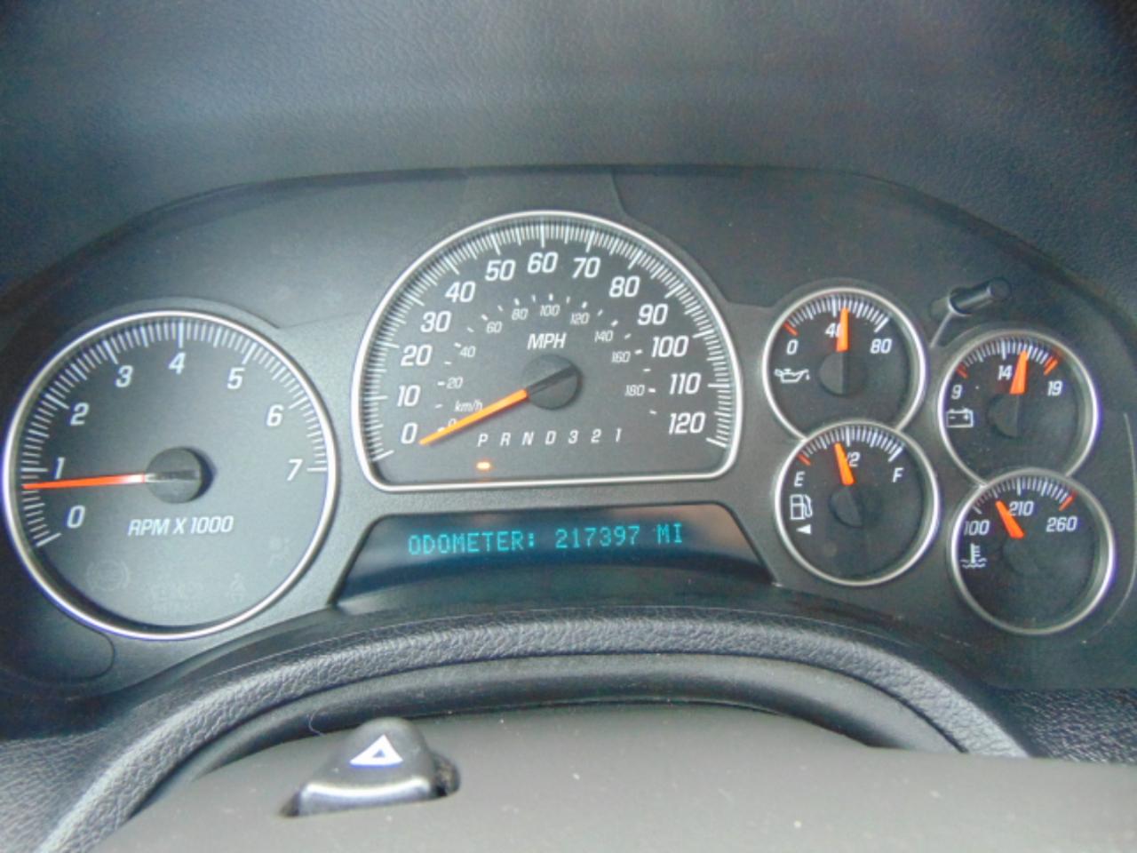 GMC Envoy SLE-1 4WD 2007