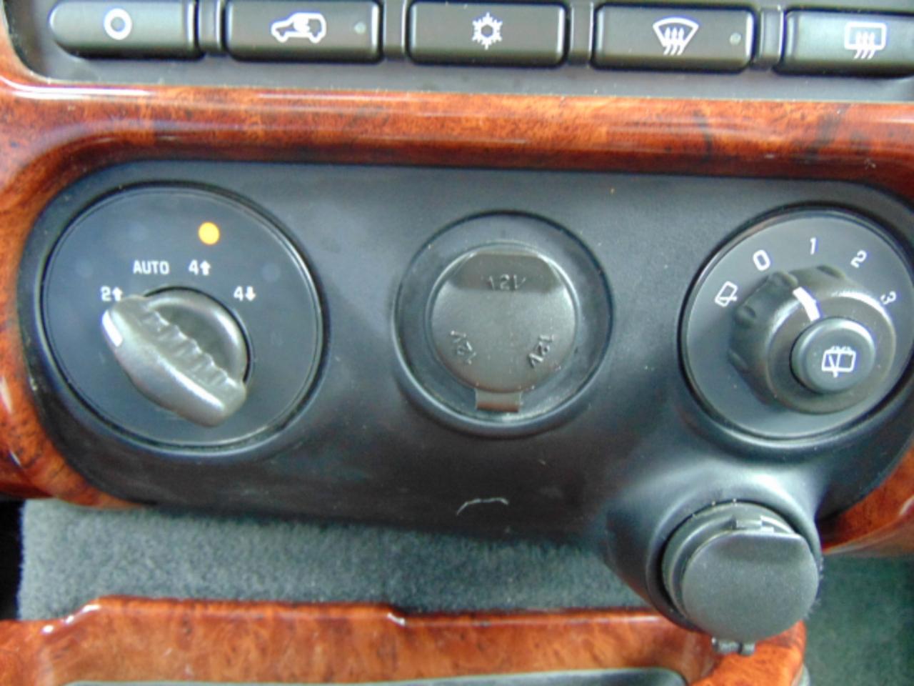 GMC Envoy SLE-1 4WD 2007