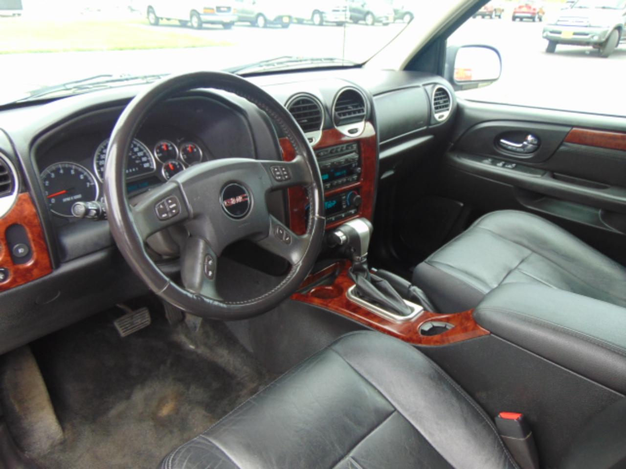 GMC Envoy SLE-1 4WD 2007