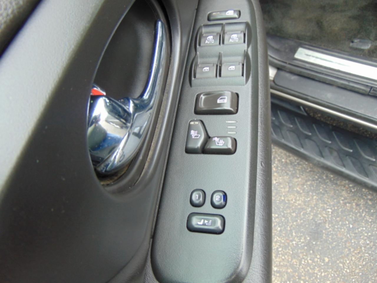 GMC Envoy SLE-1 4WD 2007