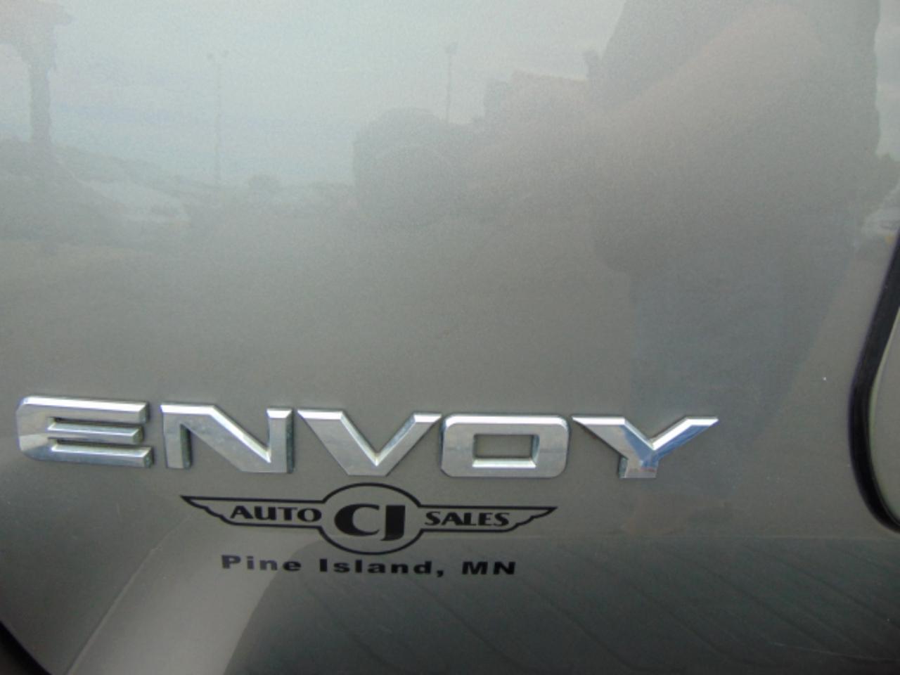 GMC Envoy SLE-1 4WD 2007