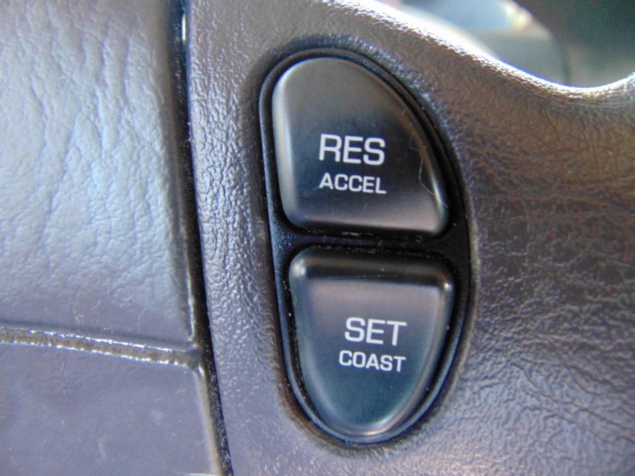 Dodge Stratus Base 1998