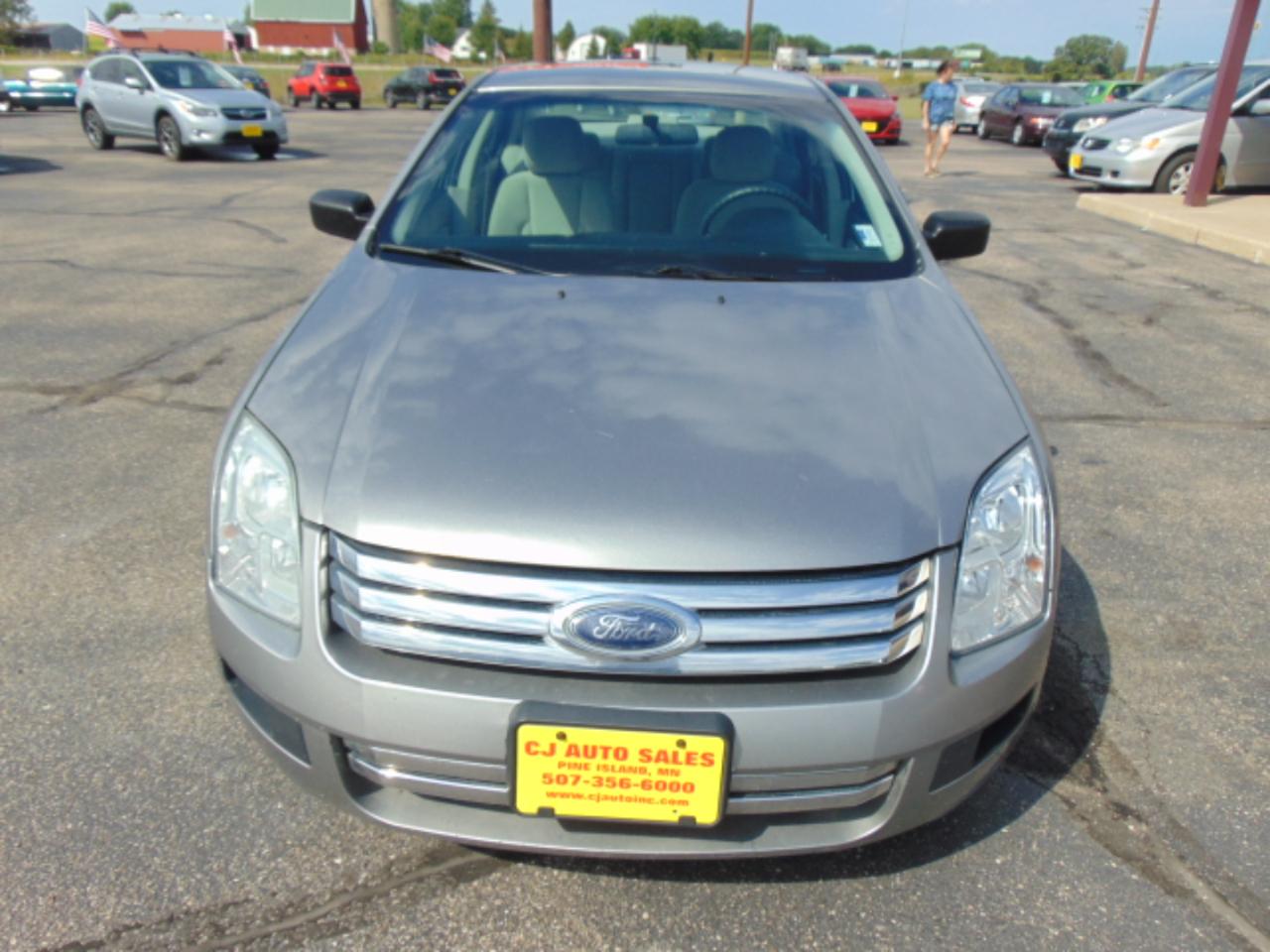 Ford Fusion I4 S 2009