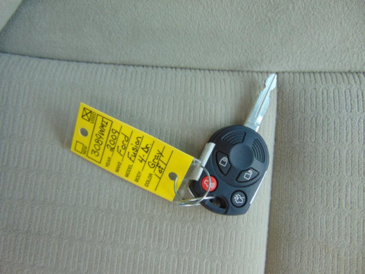 Ford Fusion I4 S 2009