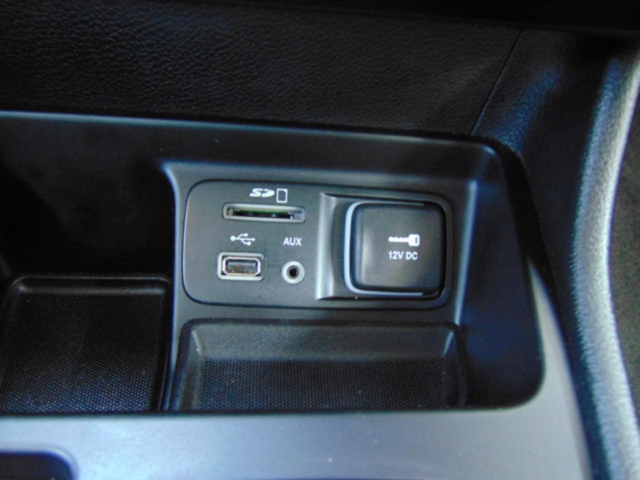 Jeep Cherokee Latitude FWD 2015
