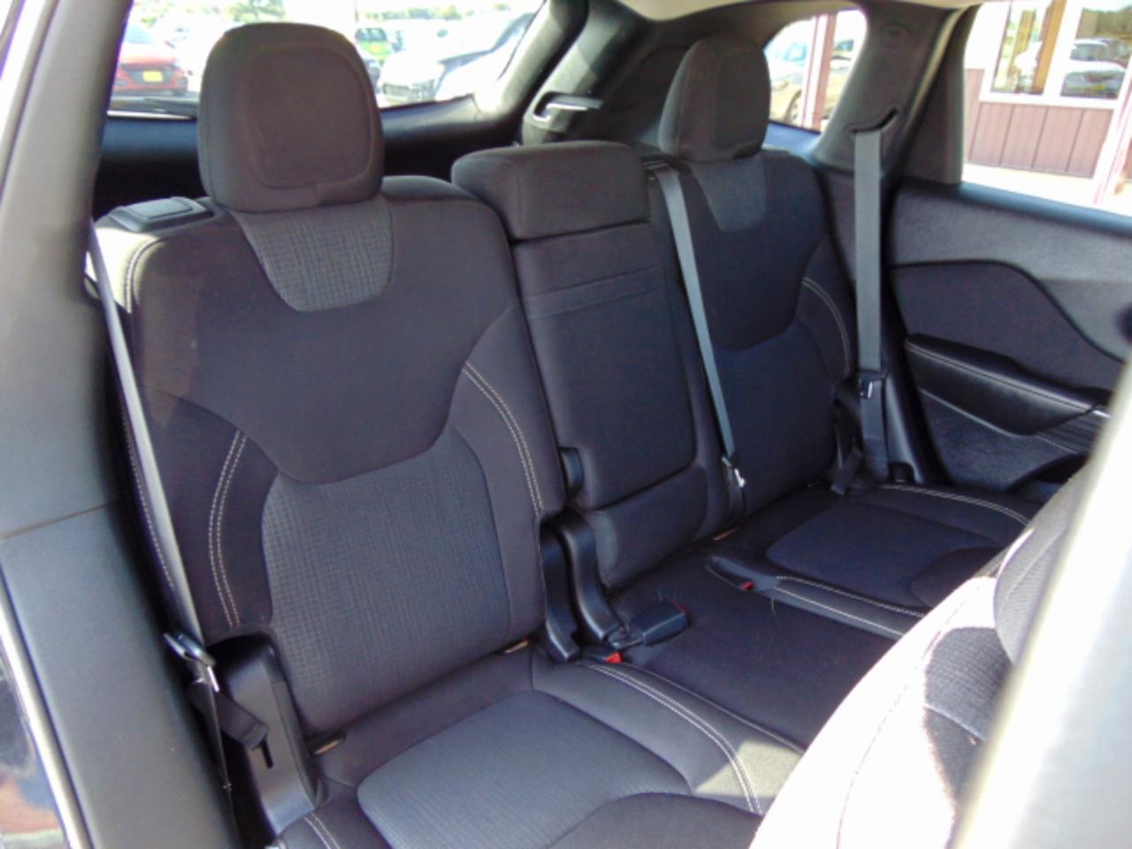 Jeep Cherokee Latitude FWD 2015