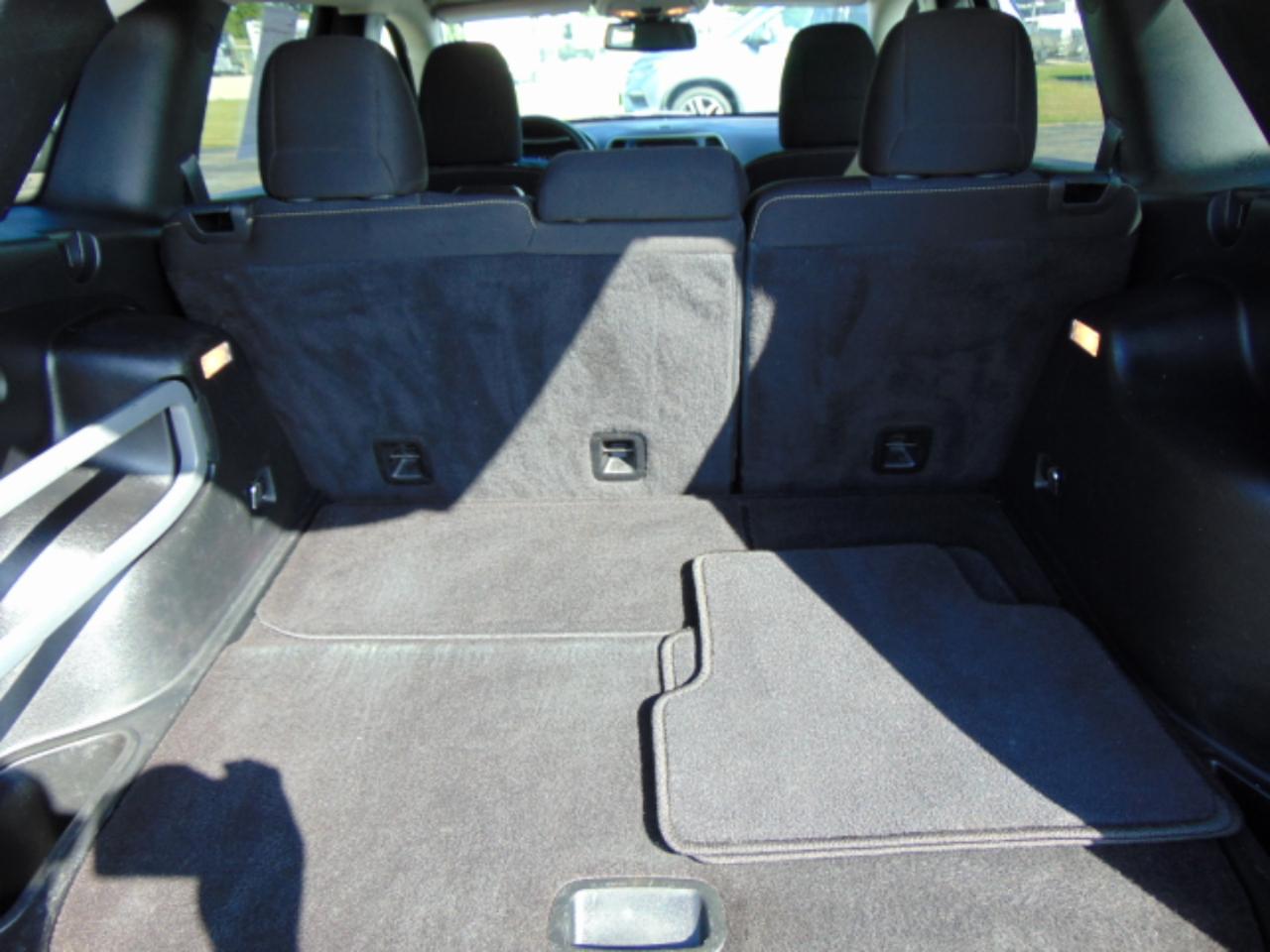 Jeep Cherokee Latitude FWD 2015