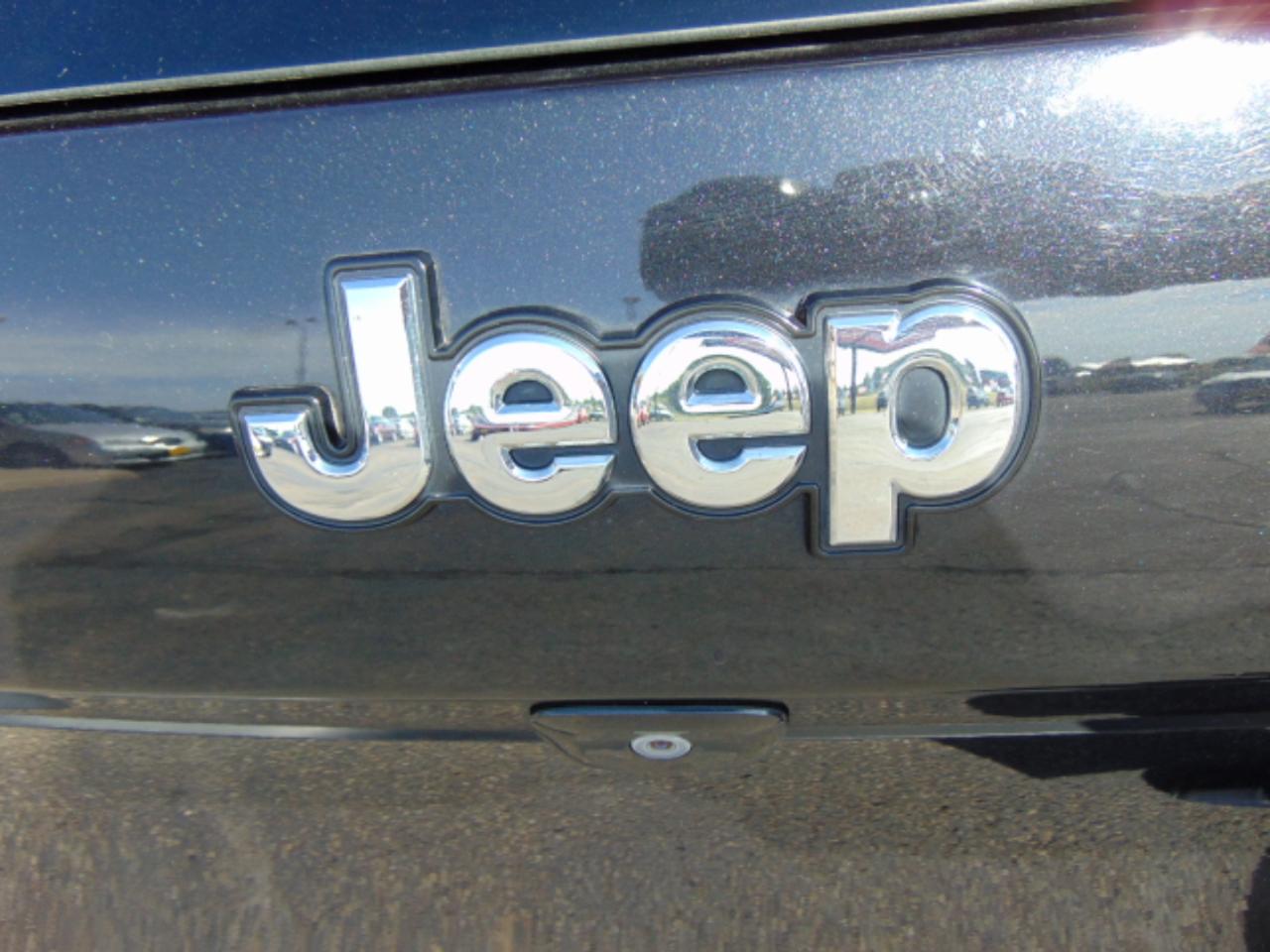 Jeep Cherokee Latitude FWD 2015