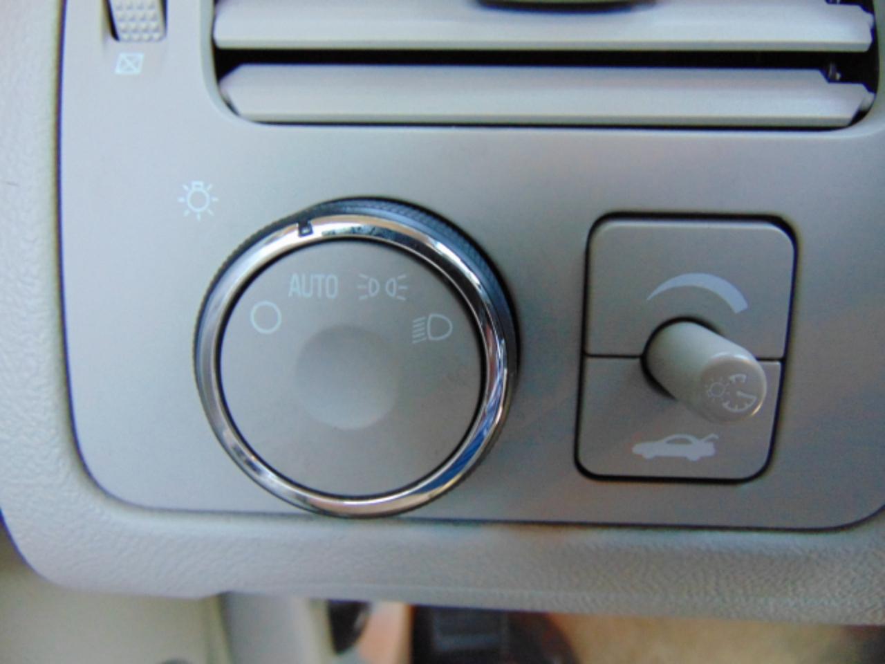 Buick Lucerne CXL 2008