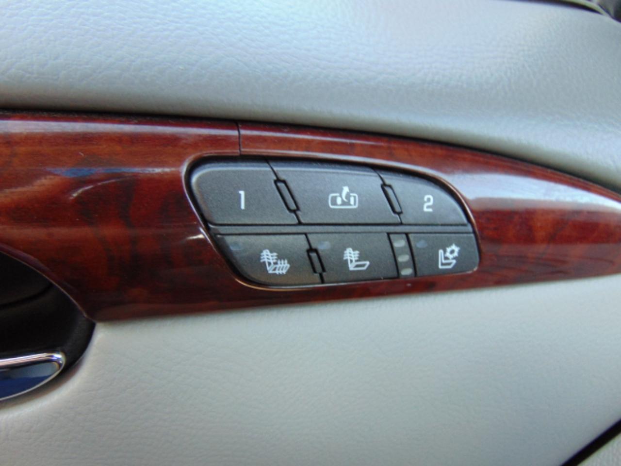 Buick Lucerne CXL 2008