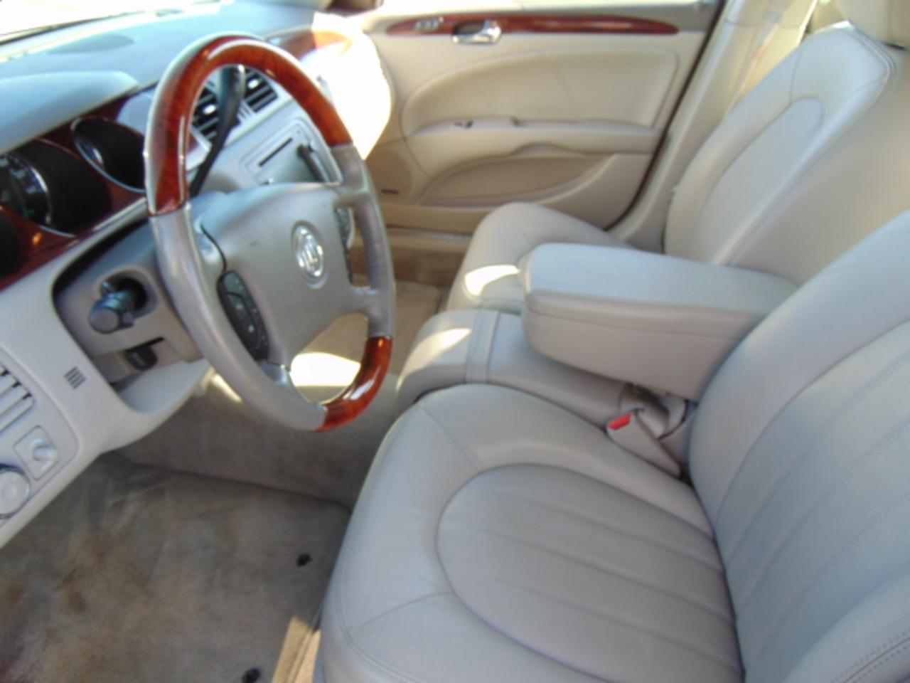 Buick Lucerne CXL 2008