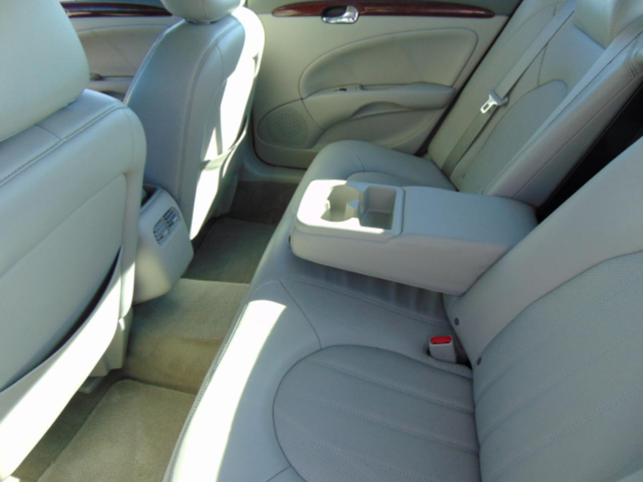 Buick Lucerne CXL 2008