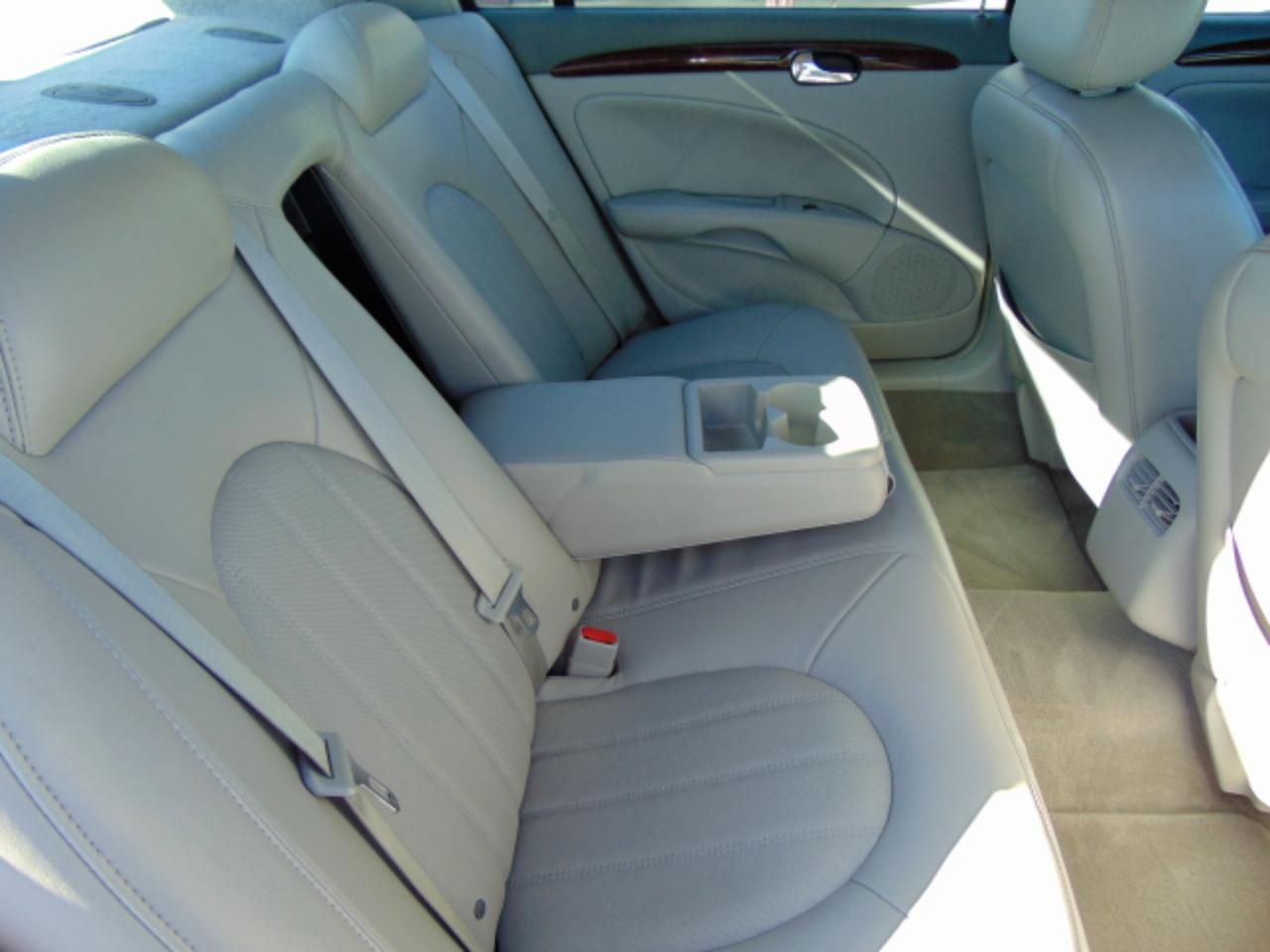 Buick Lucerne CXL 2008