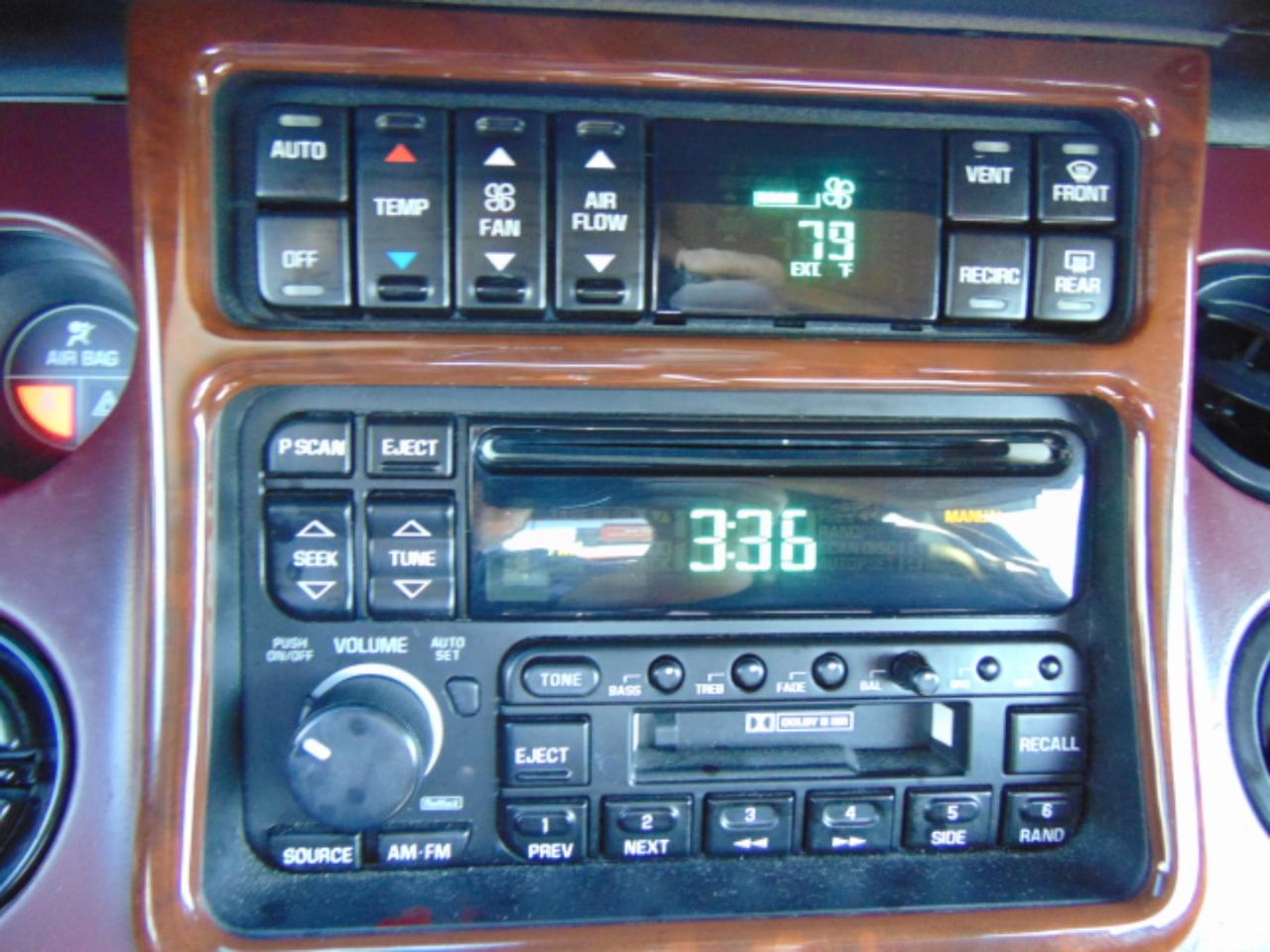 Buick Riviera Coupe 1996
