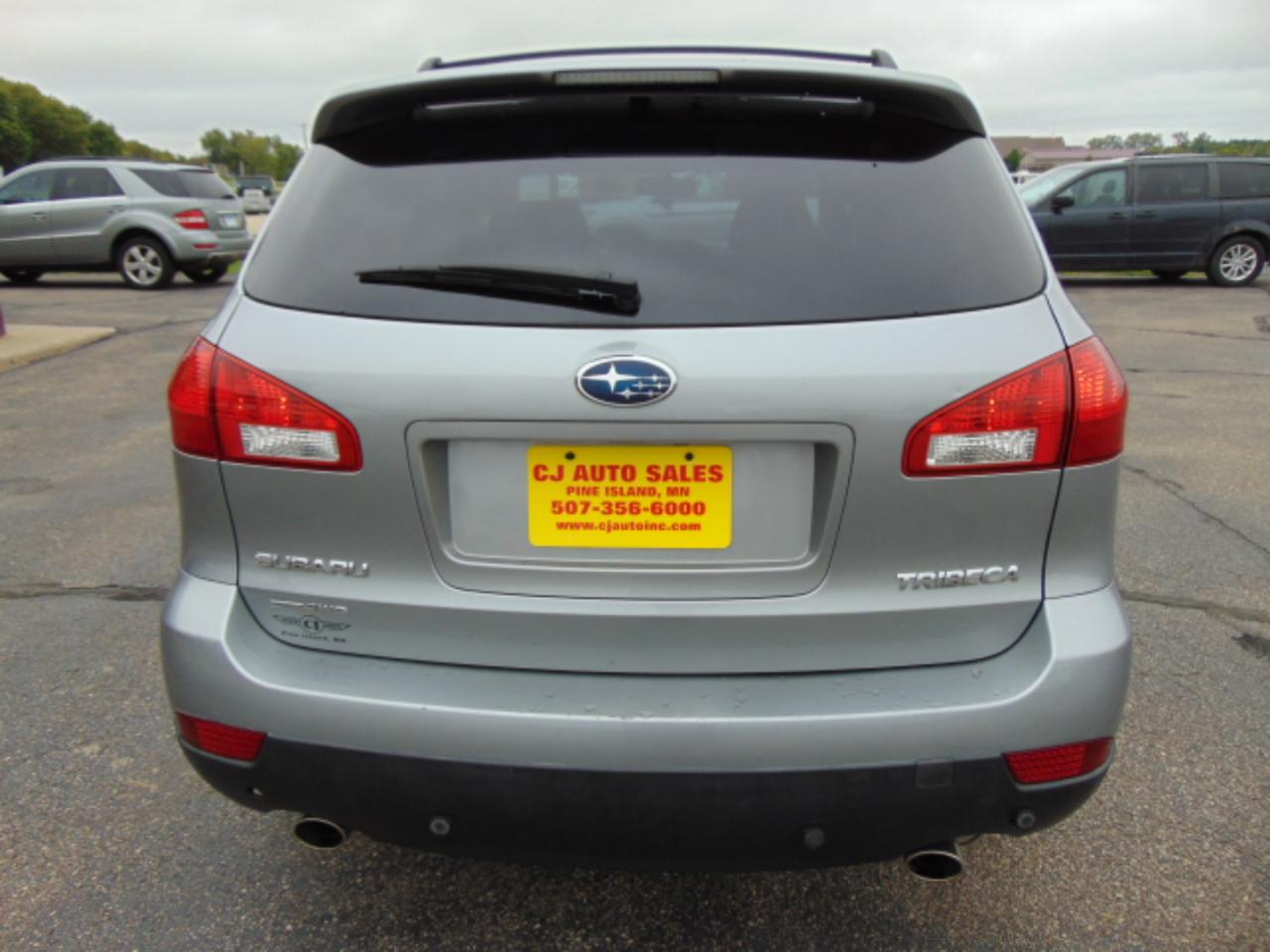 Subaru Tribeca Premium 2011