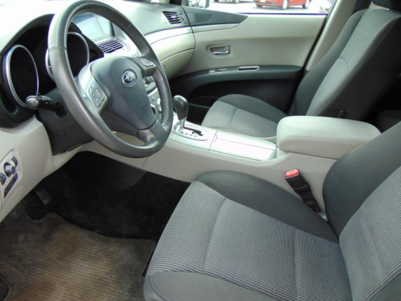 Subaru Tribeca Premium 2011
