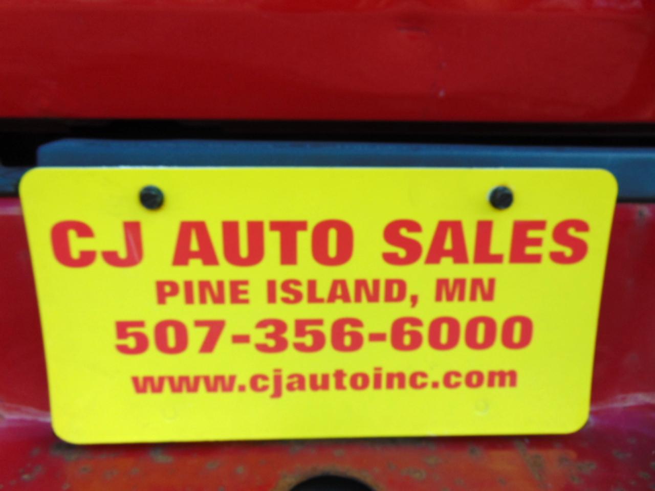 Dodge Dakota SXT Extended Cab 2WD 2011