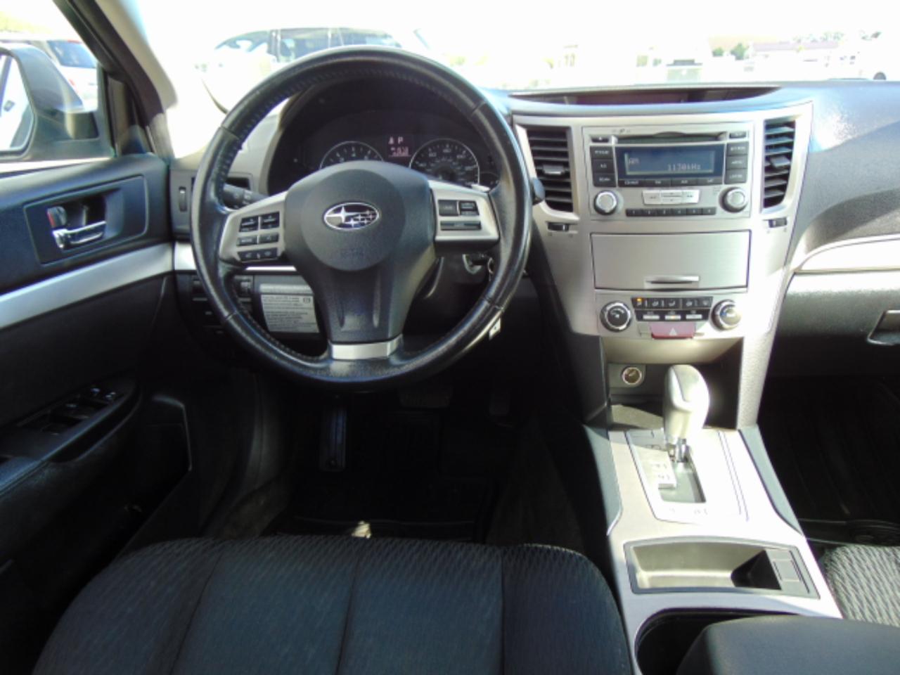 Subaru Legacy 2.5i Premium 2012