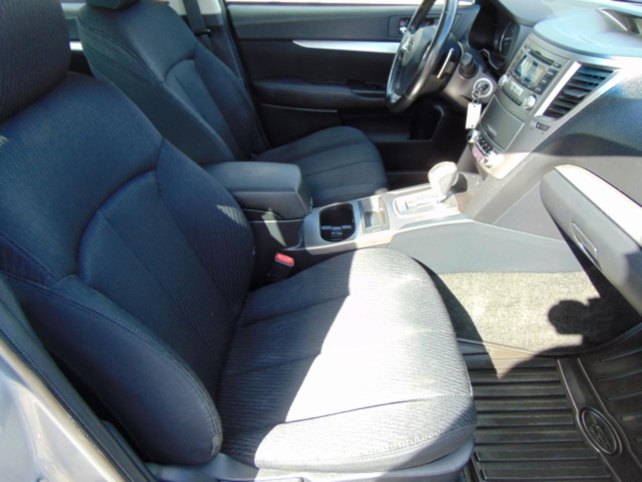 Subaru Legacy 2.5i Premium 2012