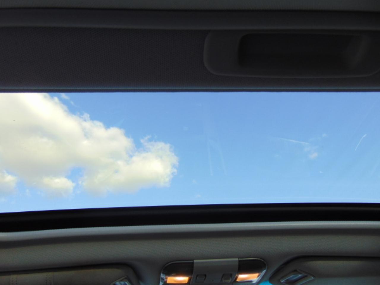 Subaru Outback 2.5i Limited 2012