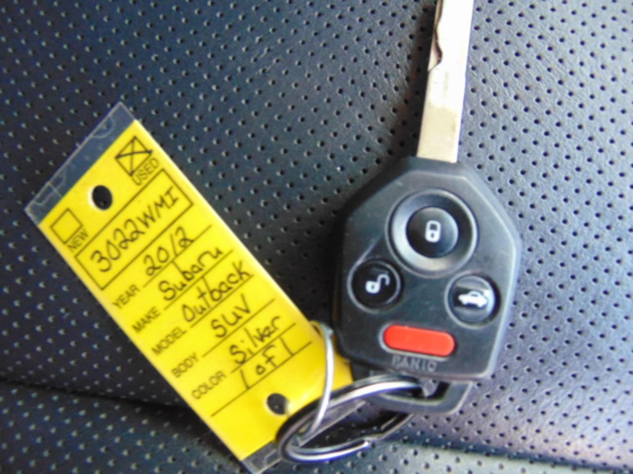 Subaru Outback 2.5i Limited 2012