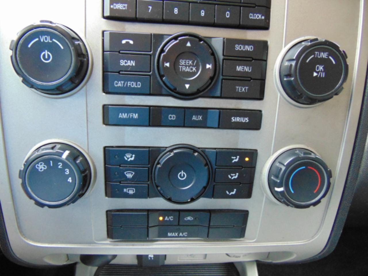 Ford Escape XLT 4WD 2010