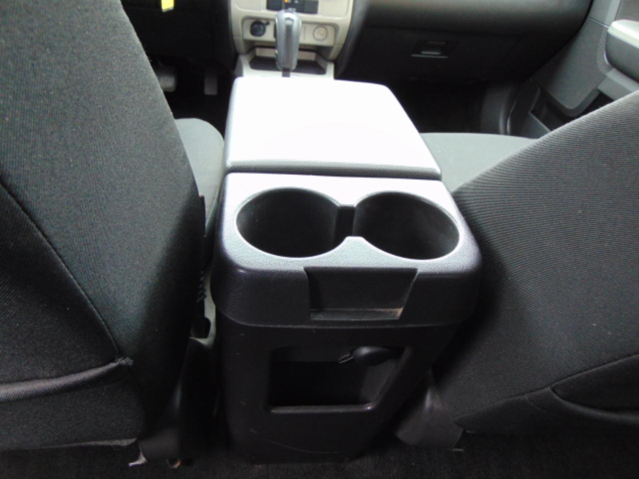 Ford Escape XLT 4WD 2010