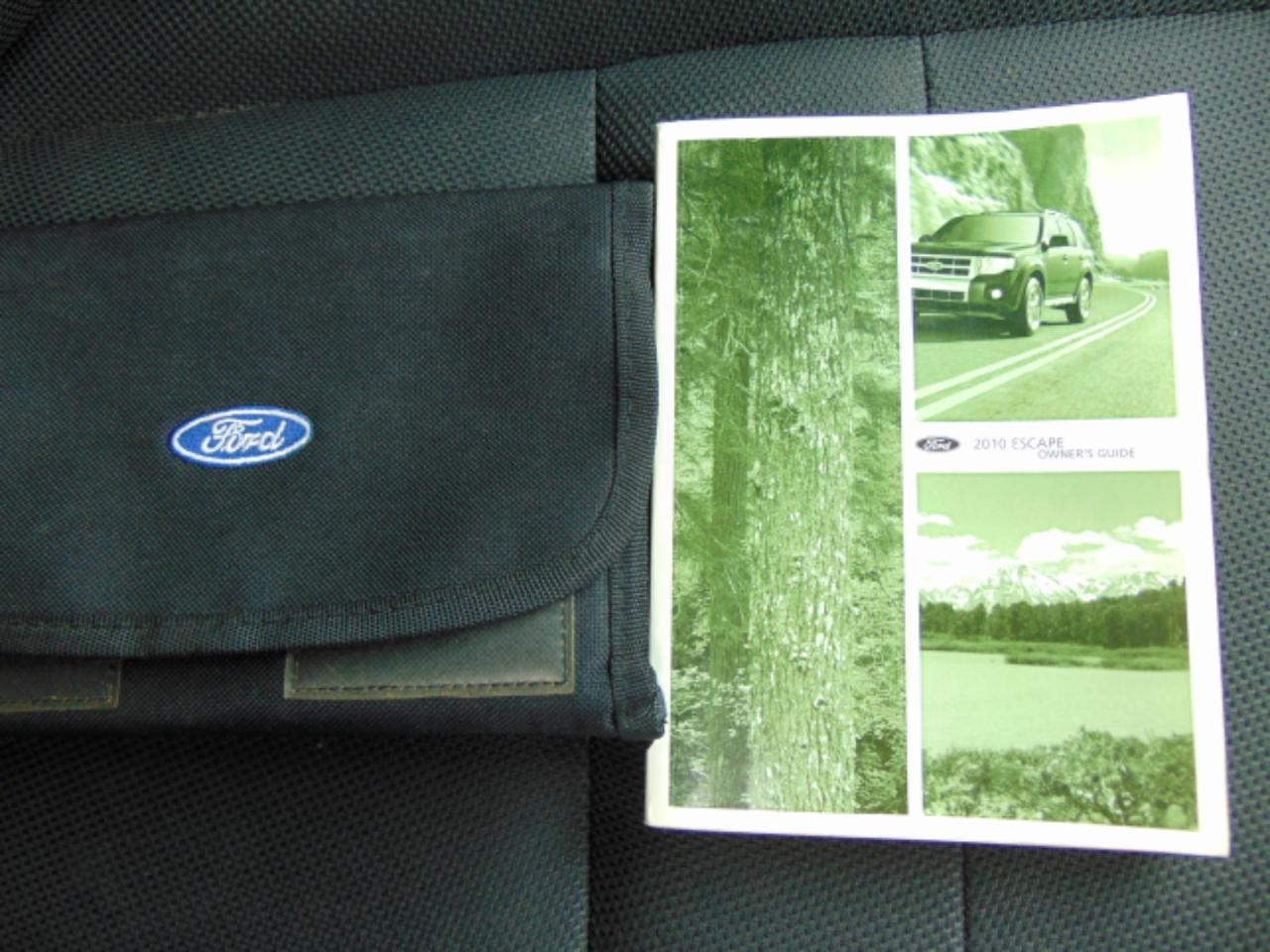 Ford Escape XLT 4WD 2010