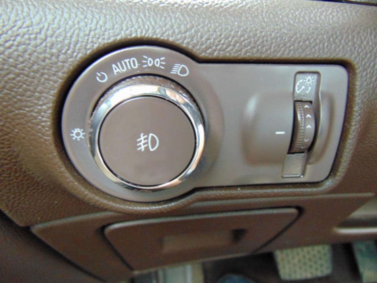 Buick Verano Leather 2012