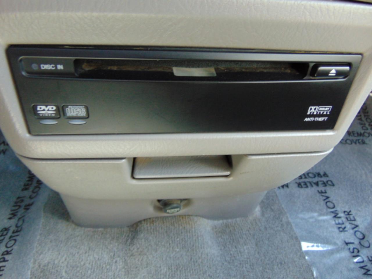 Honda Odyssey EX w/ Leather and DVD 2004