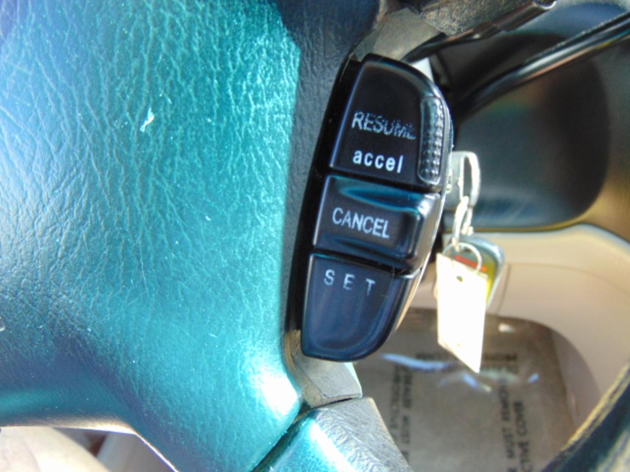 Honda Odyssey EX w/ Leather and DVD 2004
